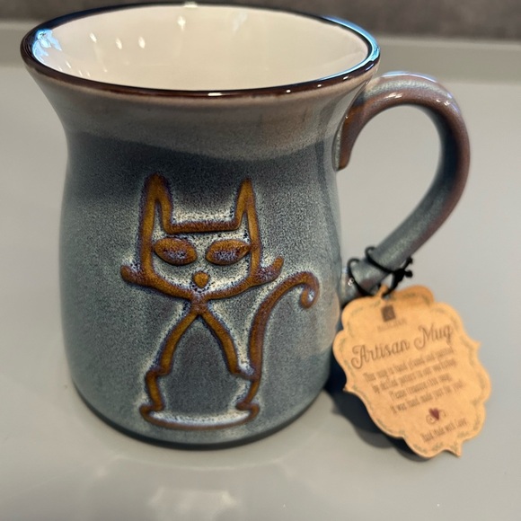 Roscher  handmade ceramic glazed stone ware embossed cat design hand painted - Picture 1 of 4